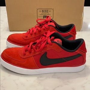 Nike Mavrk Low Size 9 Red/Black. Brand New in box.